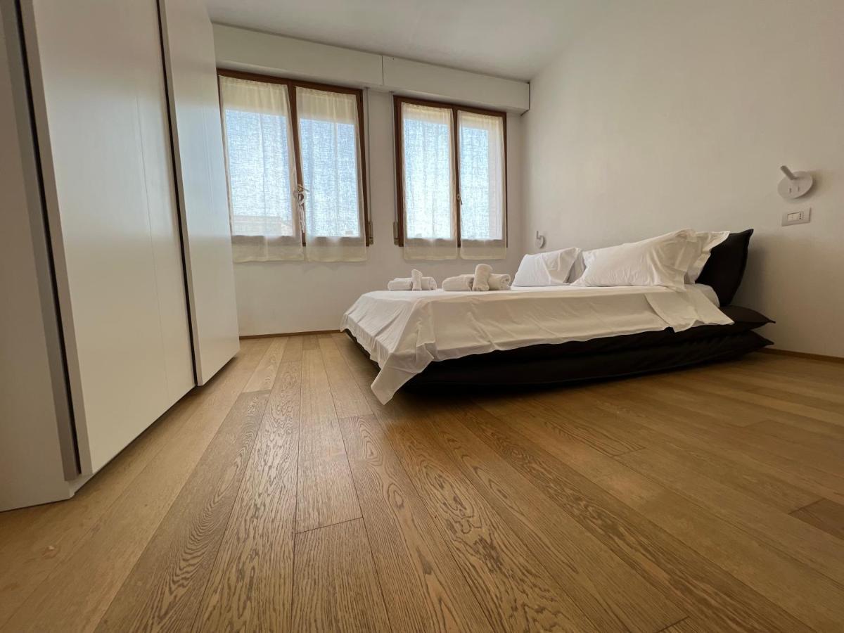 Rooftop In Historical Center Apartment Bologna Ngoại thất bức ảnh