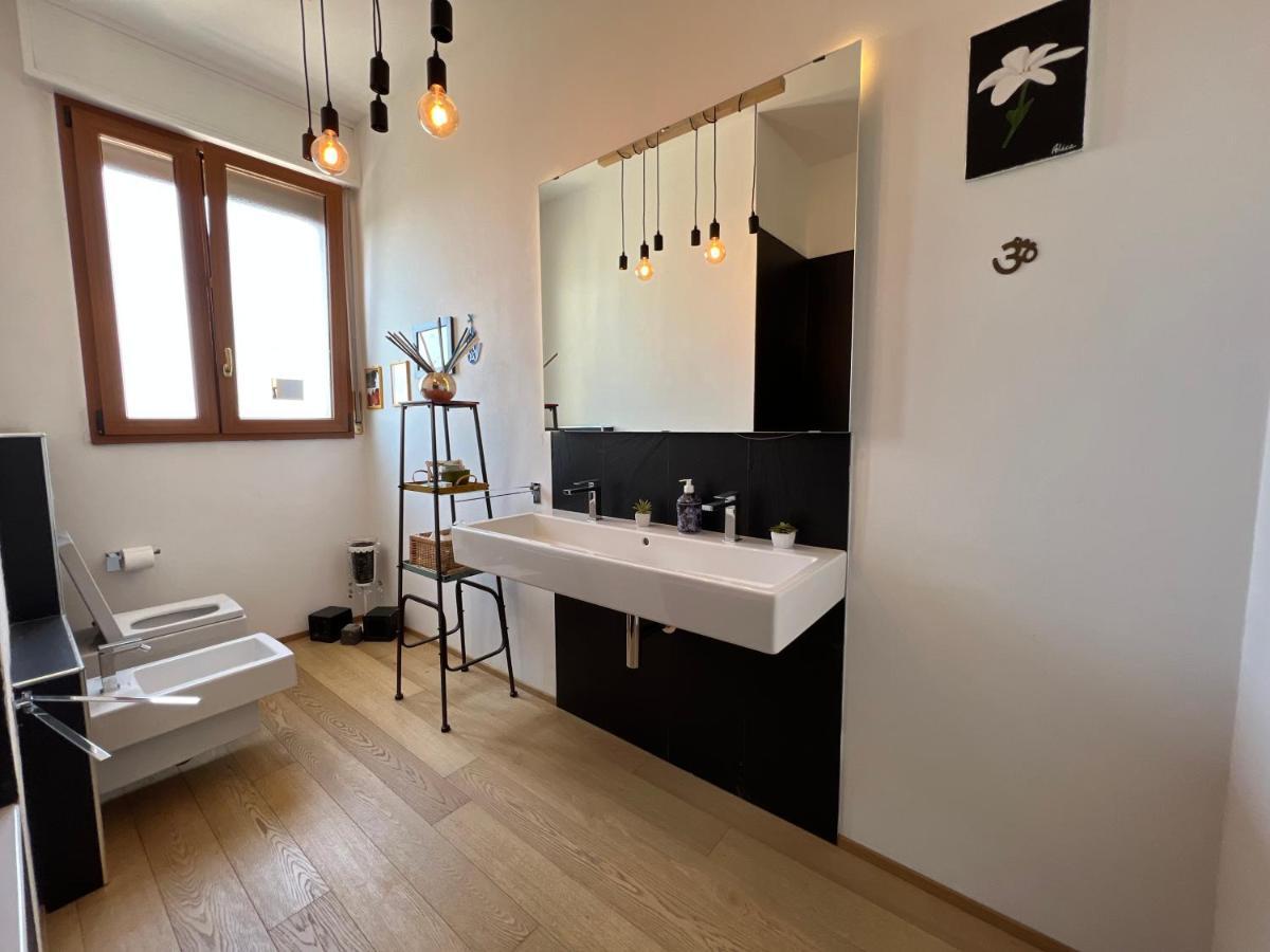Rooftop In Historical Center Apartment Bologna Ngoại thất bức ảnh