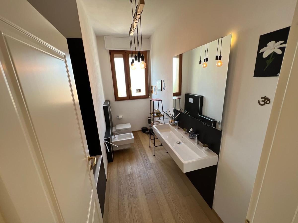 Rooftop In Historical Center Apartment Bologna Ngoại thất bức ảnh
